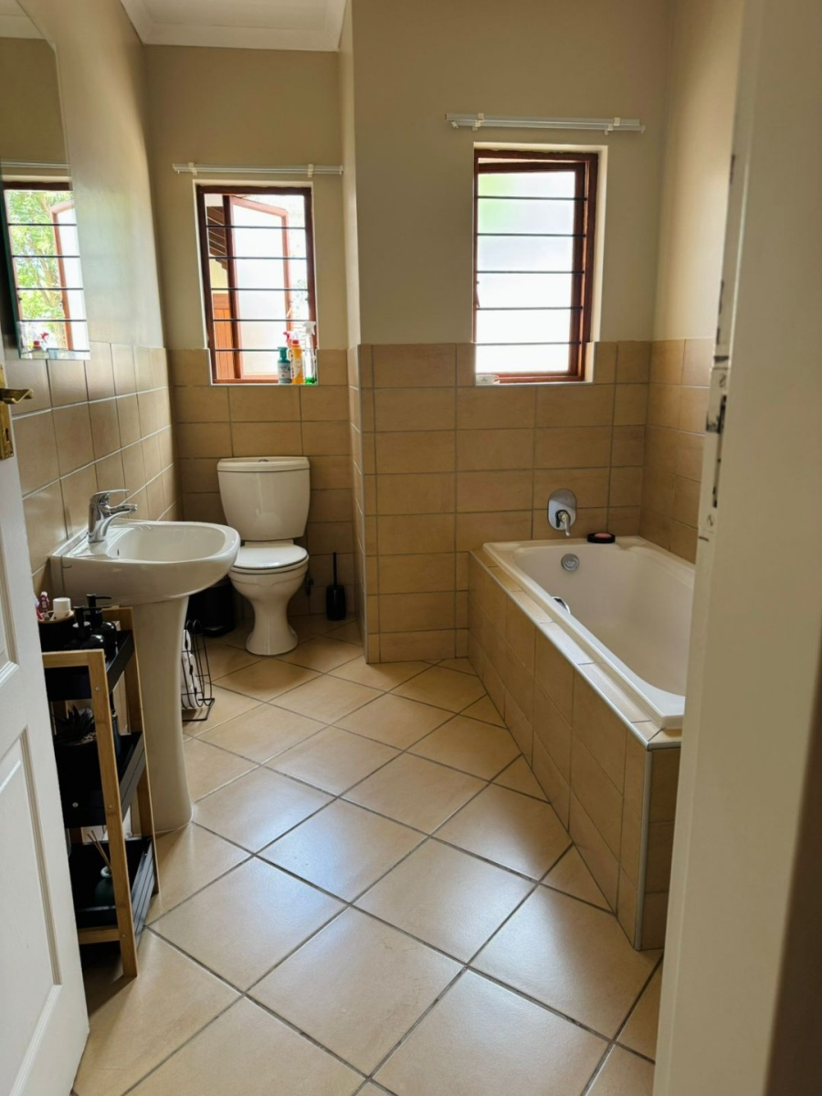 3 Bedroom Property for Sale in Wilkoppies North West
